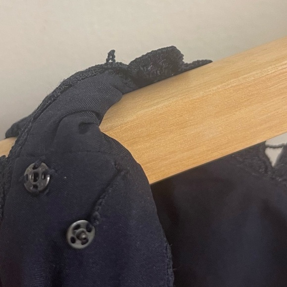 Talbots Navy Lace Peplum V Back Cocktail Dress Size 2 - Picture 6 of 8